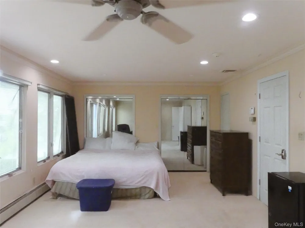 189 Scott Drive Atlantic Beach, NY 11509