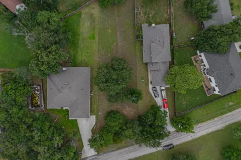 563 Valley Drive