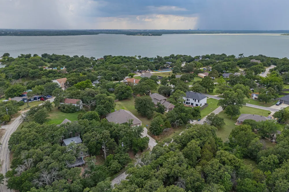 563 Valley Drive Oak Point, TX 75068