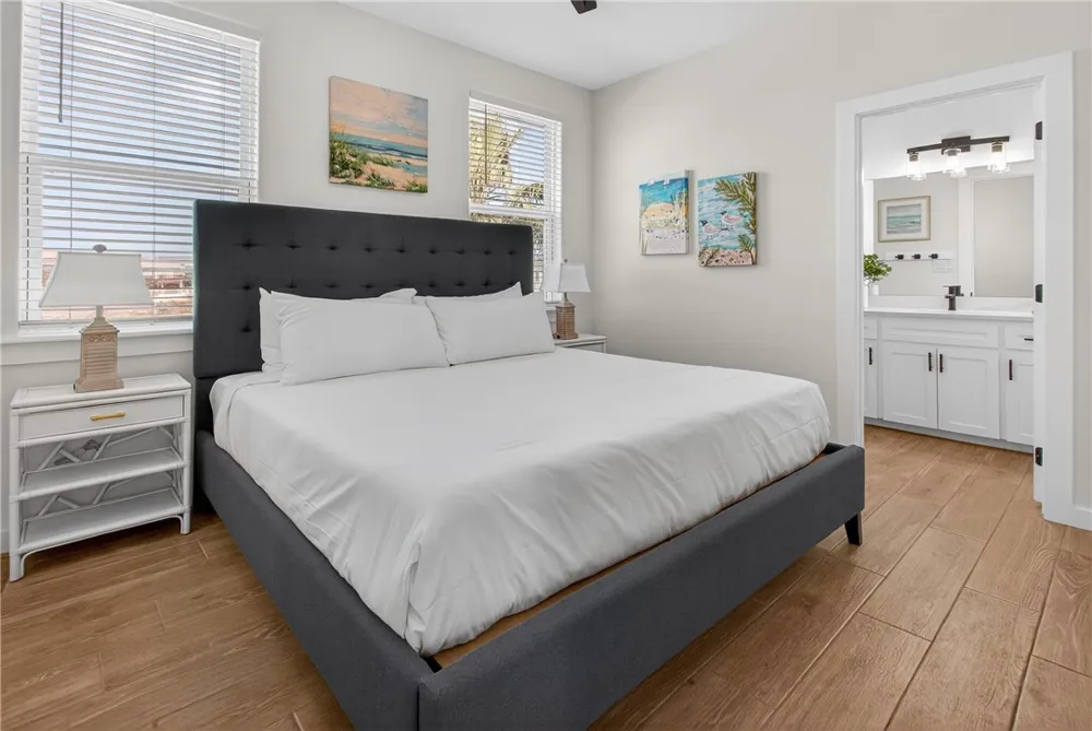603 E Avenue G #304 Port Aransas, TX 78373