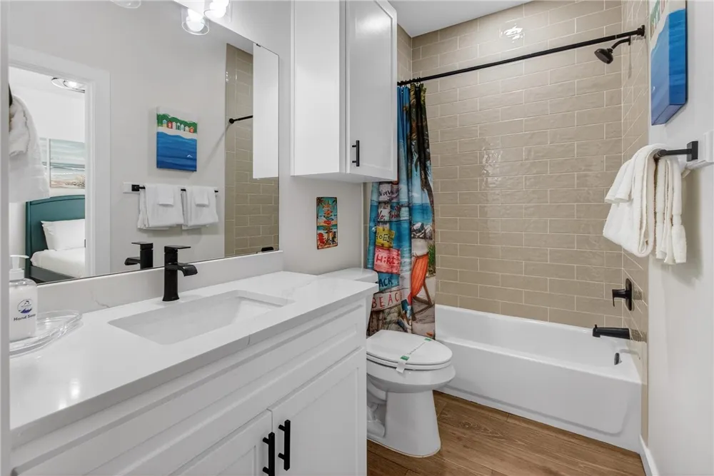 603 E Avenue G #304 Port Aransas, TX 78373