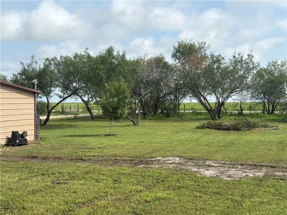 6995 County Road 12 Bishop, TX 78343
