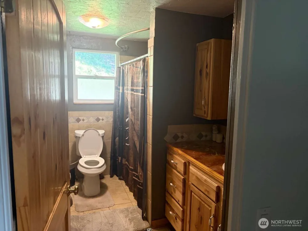 15551 State Route 410 Naches, WA 98937