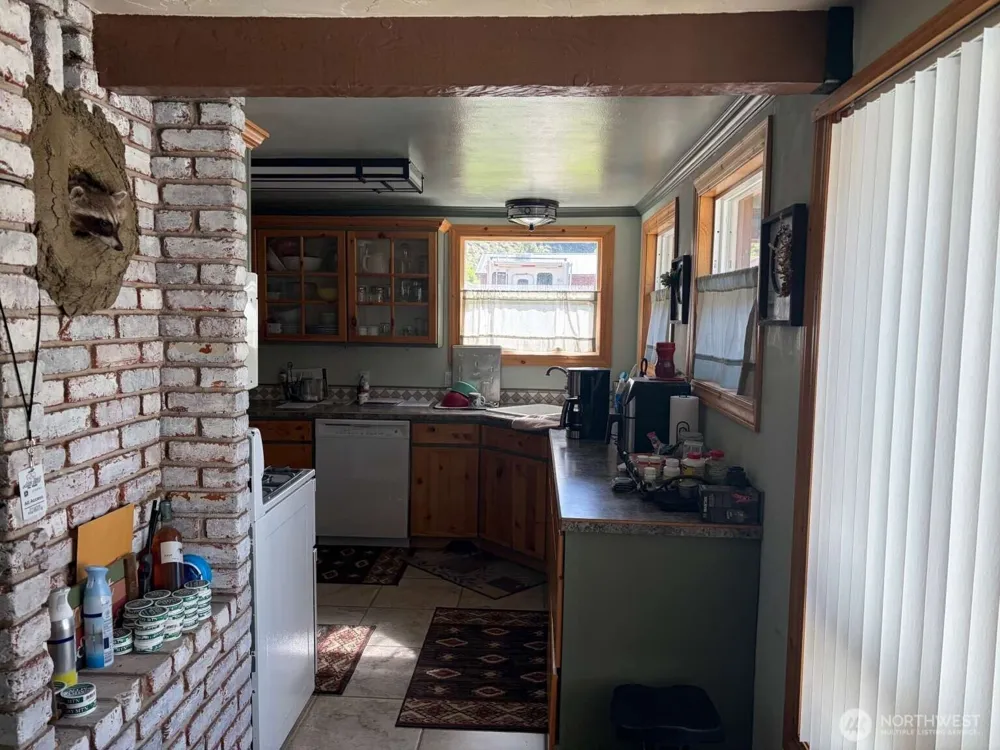 15551 State Route 410 Naches, WA 98937
