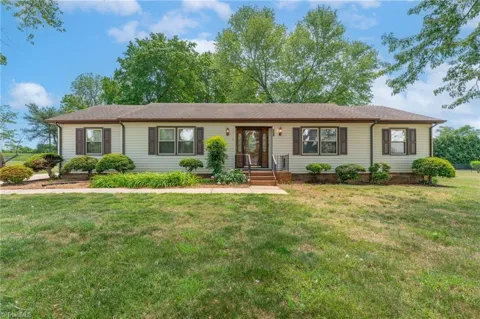 154 Meadowview Road