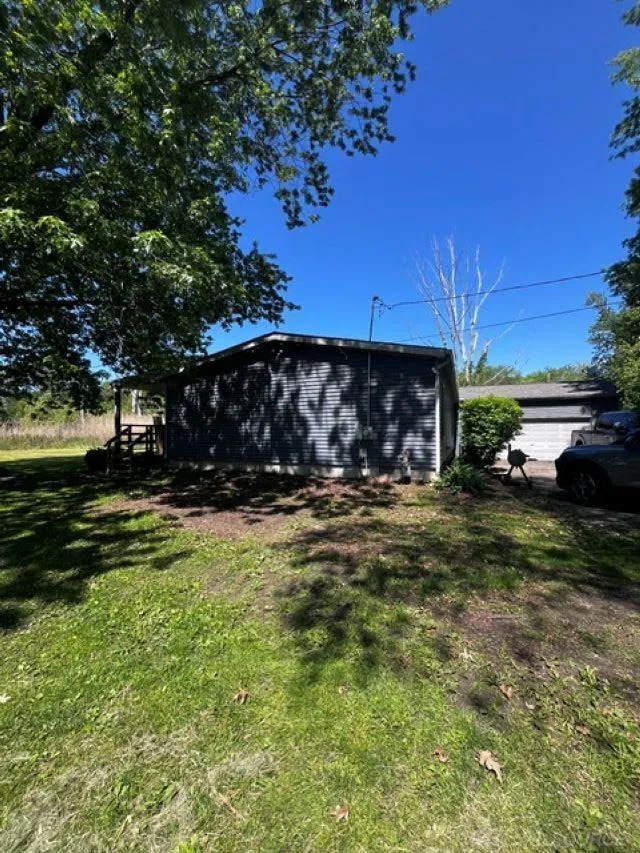 351 Center Street Algonac City, MI 48001