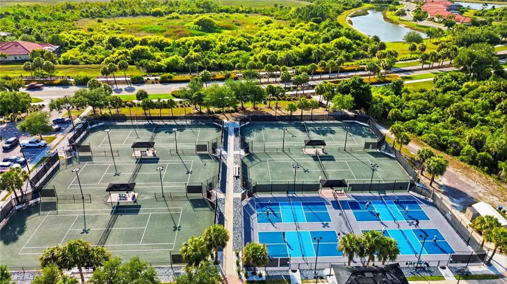 10805 TARFLOWER DRIVE #101 Venice, FL 34293