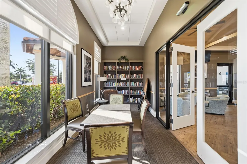 10805 TARFLOWER DRIVE #101 Venice, FL 34293