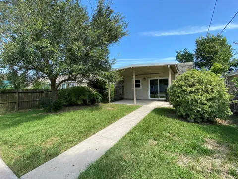 3815 Putnam Drive