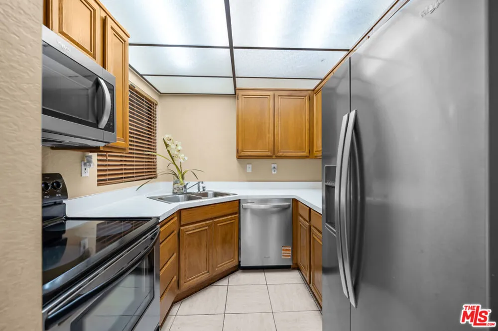 22865 Hilton Head Drive #216 Diamond Bar, CA 91765
