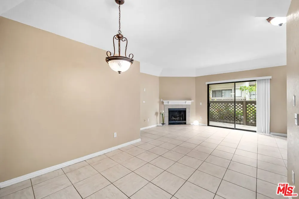 22865 Hilton Head Drive #216 Diamond Bar, CA 91765