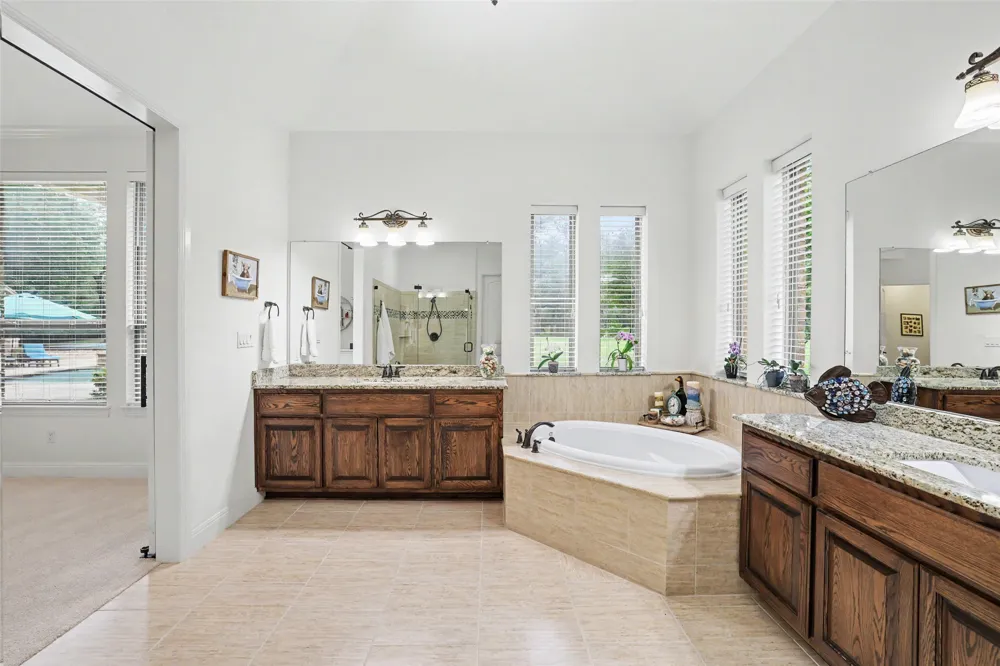 213 Vista Lane Georgetown, TX 78633