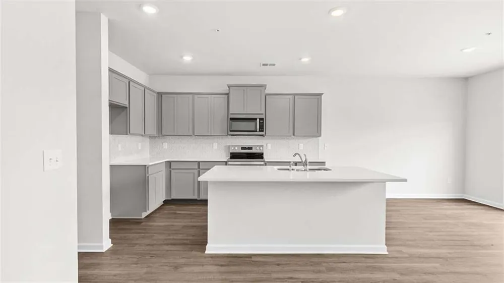 216 Sound Circle Stockbridge, GA 30281