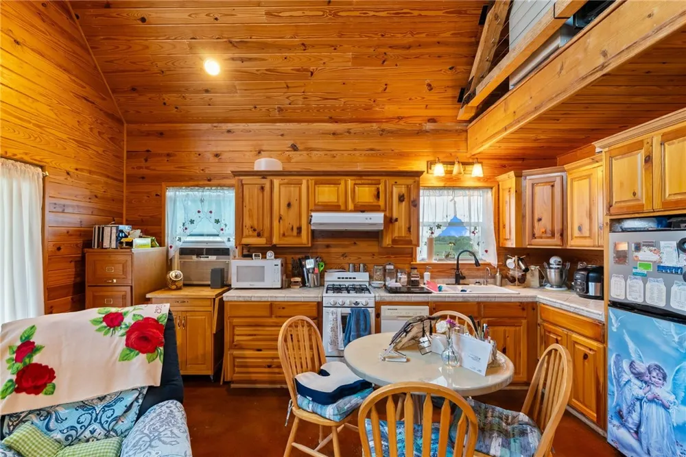 318 County Road 3032 Orange Grove, TX 78372