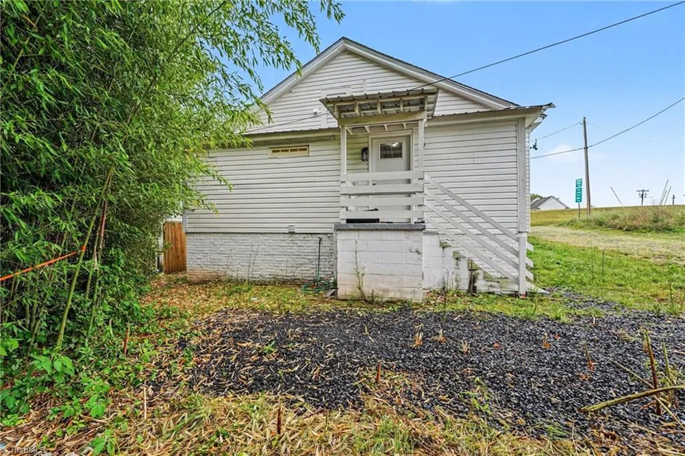 706 Hamilton Street Eden, NC 27288