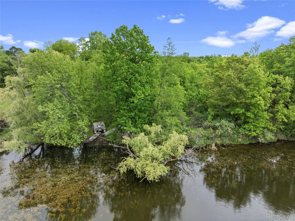 9200 Perry Road Atlas Township, MI 48411