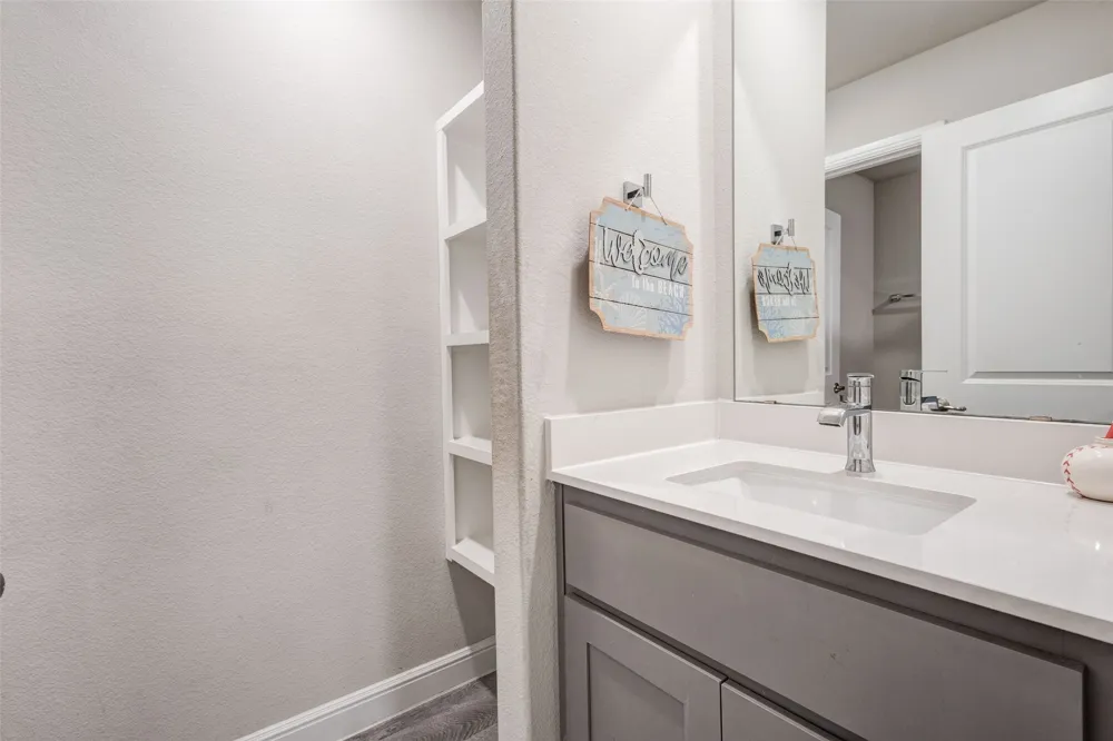 1221 Rolling Meadows Drive Cedar Hill, TX 75104