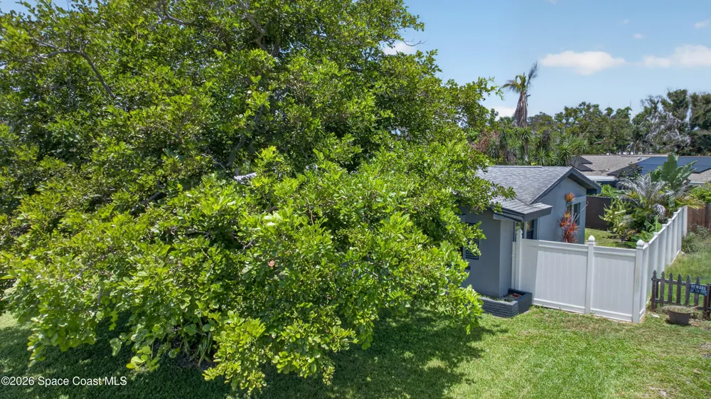 2135 S River Road Melbourne Beach, FL 32951