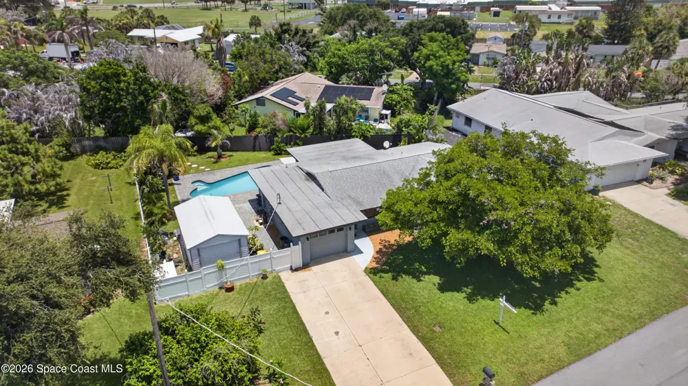 2135 S River Road Melbourne Beach, FL 32951