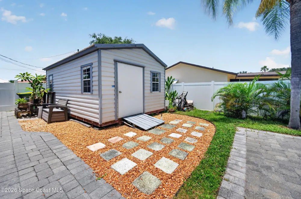 2135 S River Road Melbourne Beach, FL 32951