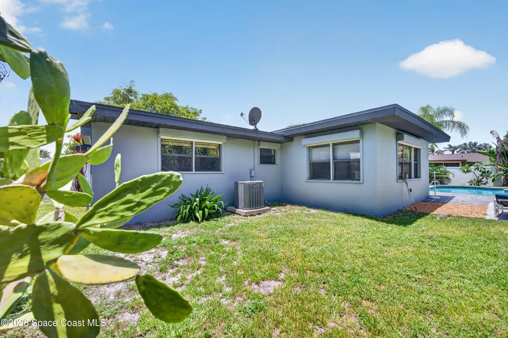 2135 S River Road Melbourne Beach, FL 32951