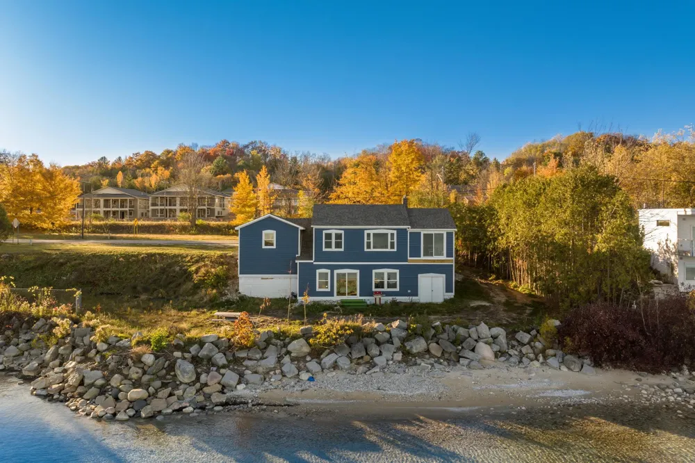 800 St Joseph Street Suttons Bay Township, MI 49682