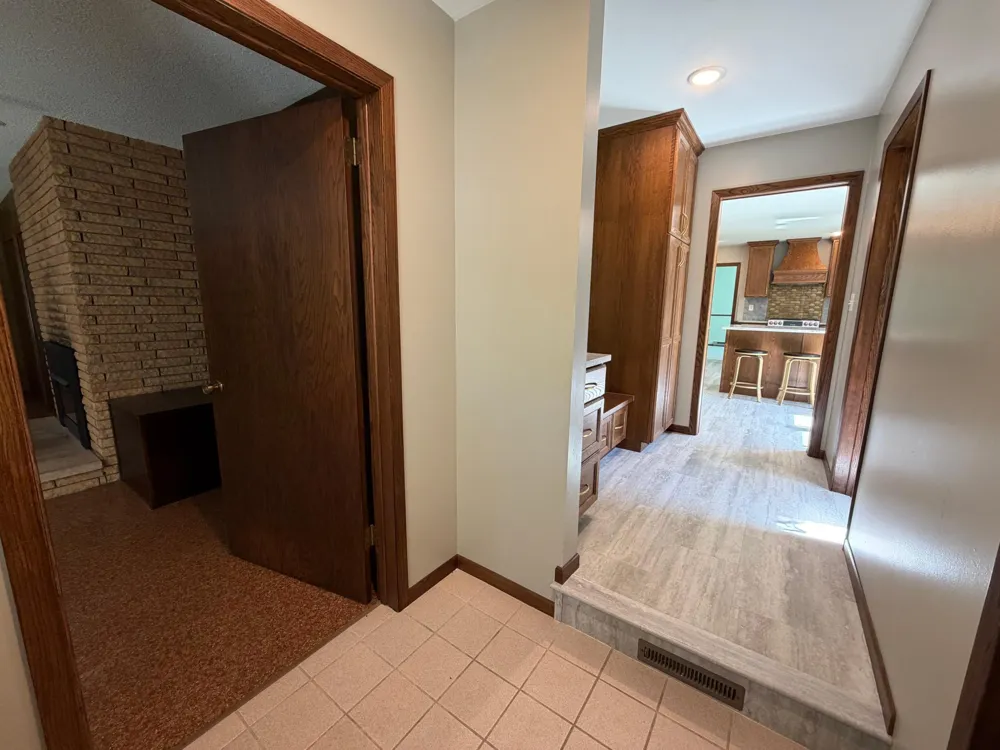 814 11th Avenue SE Roseau, MN 56751