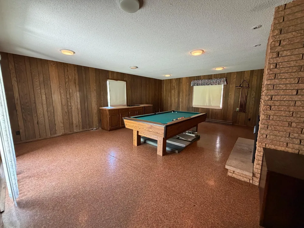 814 11th Avenue SE Roseau, MN 56751