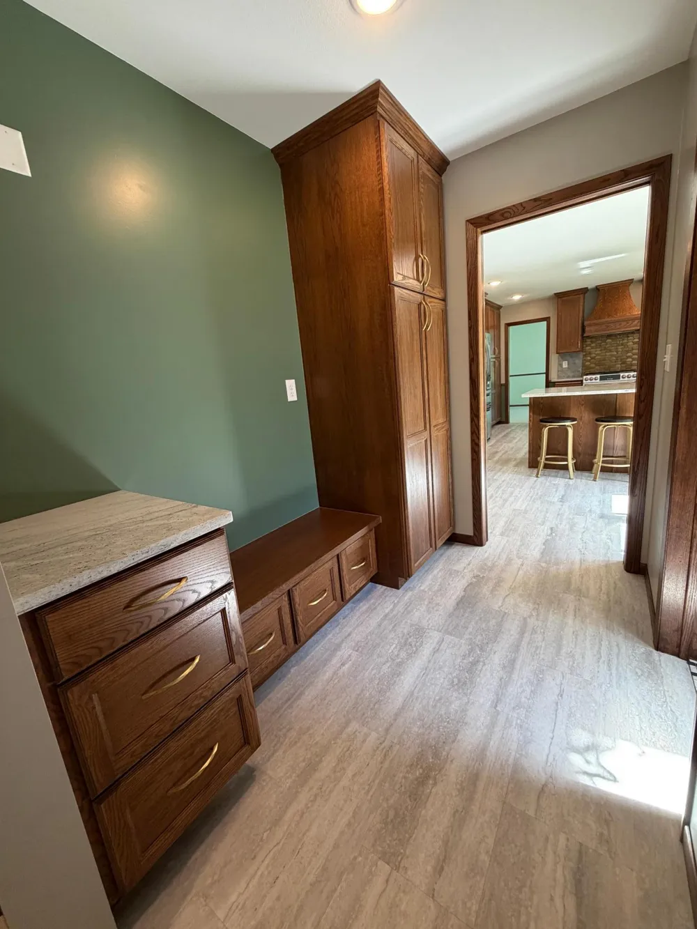 814 11th Avenue SE Roseau, MN 56751