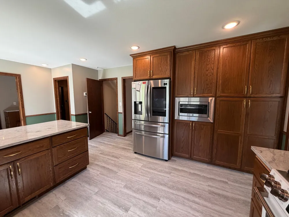 814 11th Avenue SE Roseau, MN 56751