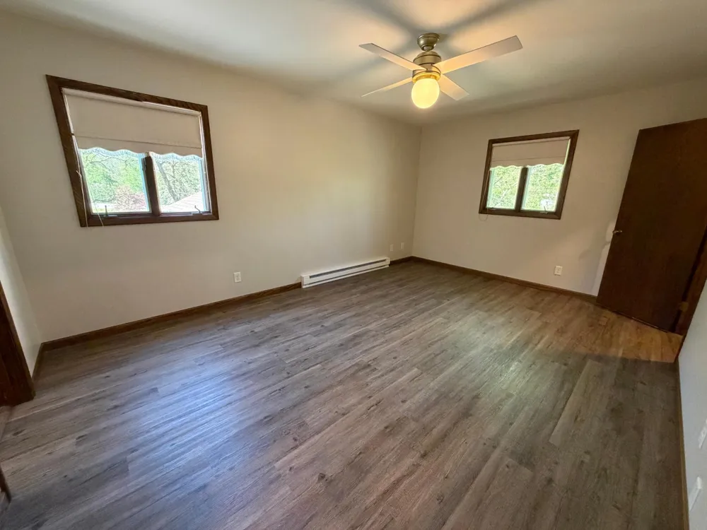 814 11th Avenue SE Roseau, MN 56751