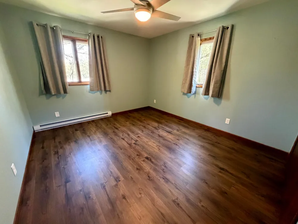 814 11th Avenue SE Roseau, MN 56751