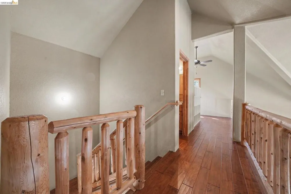 1361 Summit View Rd Arnold, CA 95223
