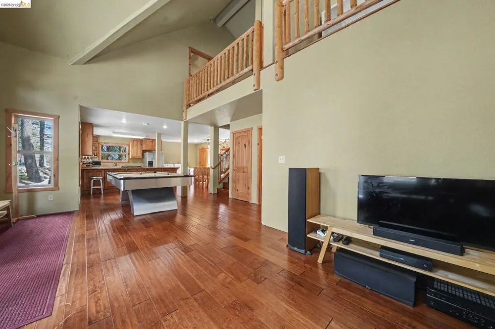 1361 Summit View Rd Arnold, CA 95223