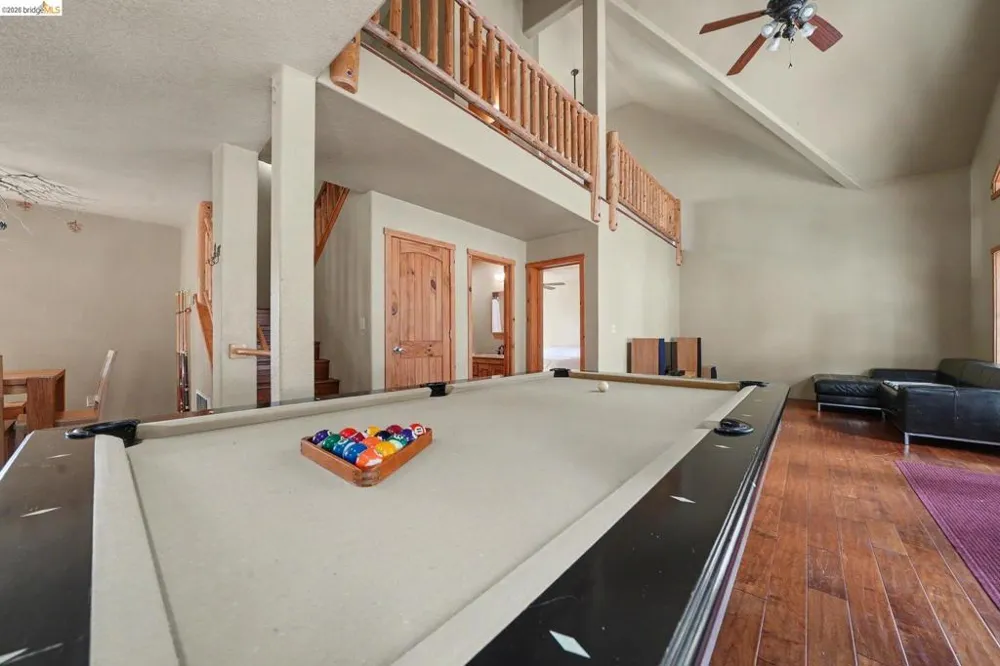1361 Summit View Rd Arnold, CA 95223
