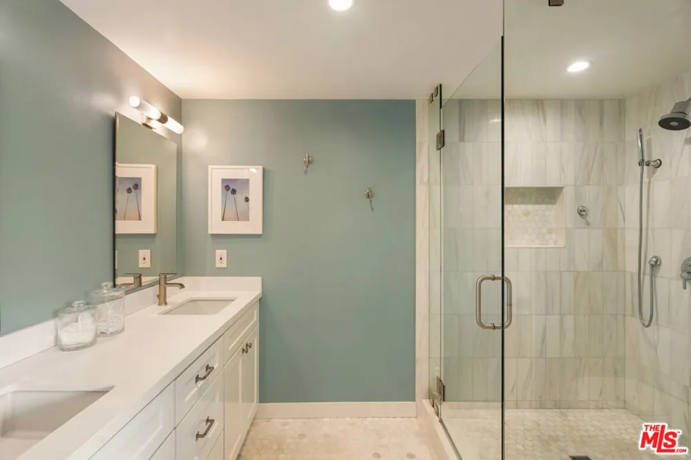 4707 La Villa Marina #J Marina del Rey, CA 90292