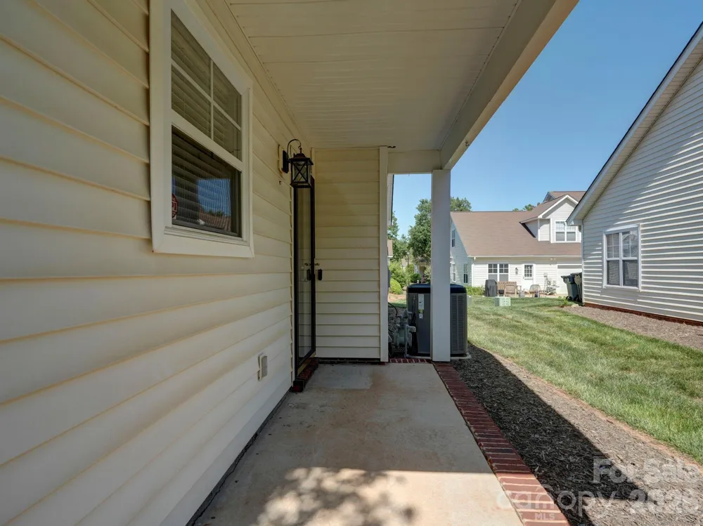 8339 Brickle Lane Huntersville, NC 28078