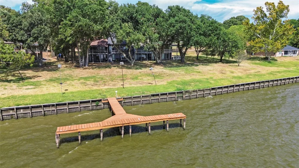 344 Peach Island Road Trinity, TX 75862