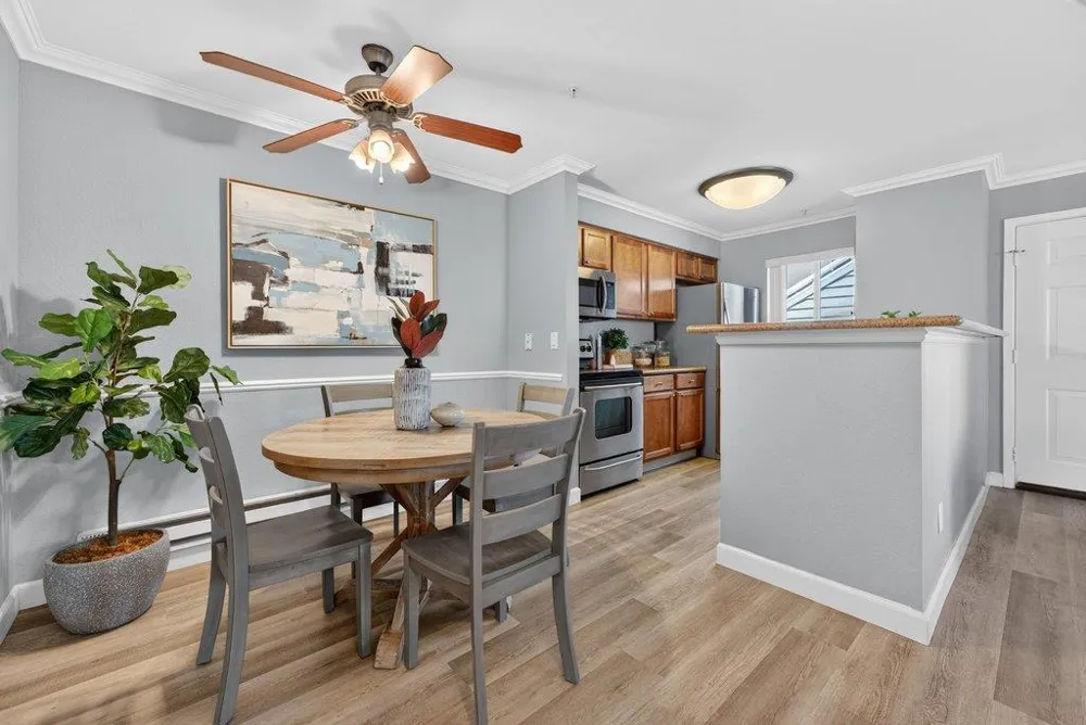 41 Grandview Street #1101 Santa Cruz, CA 95060