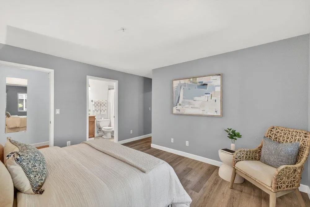 41 Grandview Street #1101 Santa Cruz, CA 95060