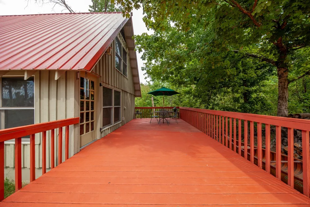 4428 Deer Creek Rd Linden, TN 37096