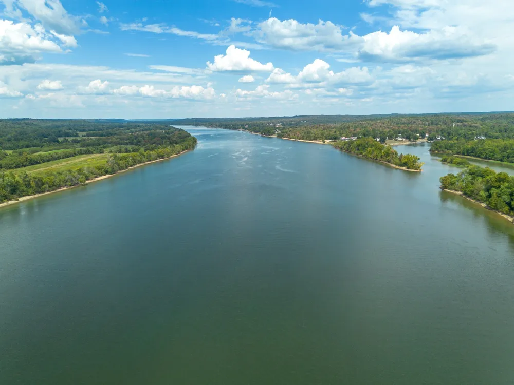 4428 Deer Creek Rd Linden, TN 37096