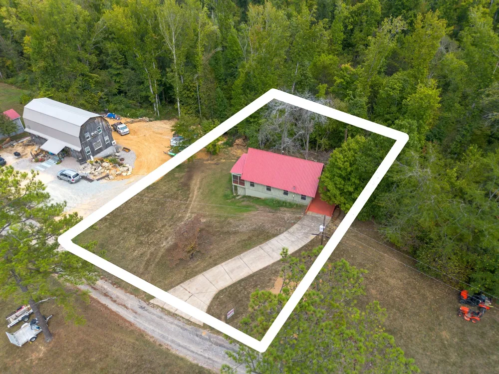4428 Deer Creek Rd Linden, TN 37096