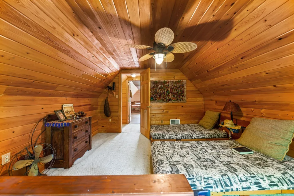 4428 Deer Creek Rd Linden, TN 37096
