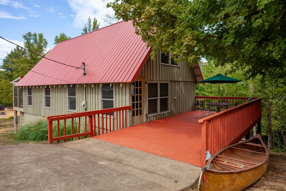 4428 Deer Creek Rd Linden, TN 37096