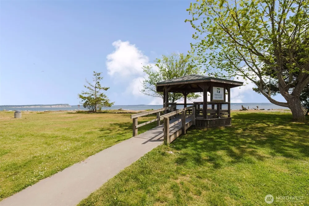 38743 Tinker Place NE Hansville, WA 98340