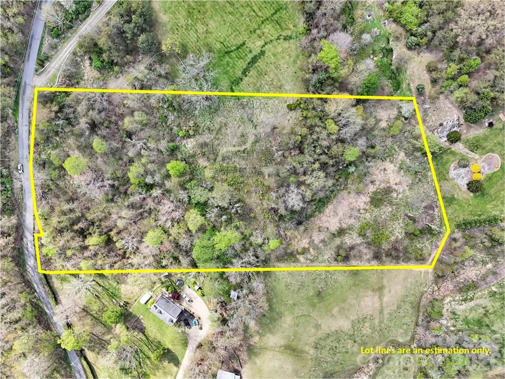 676 Cathey Cove Road Waynesville, NC 28786