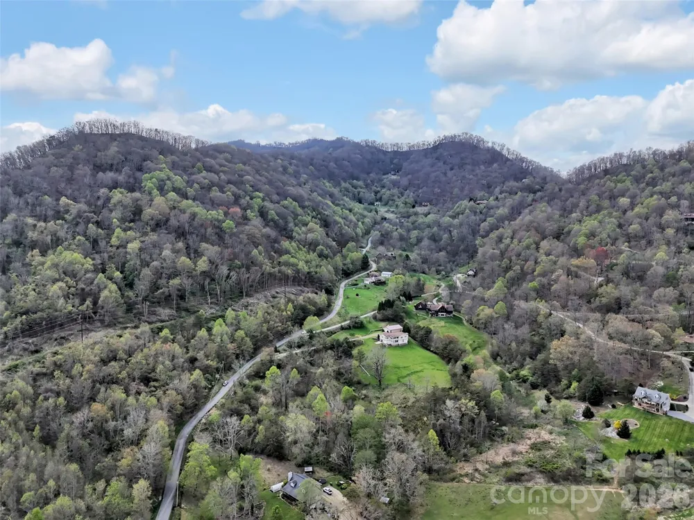 676 Cathey Cove Road Waynesville, NC 28786