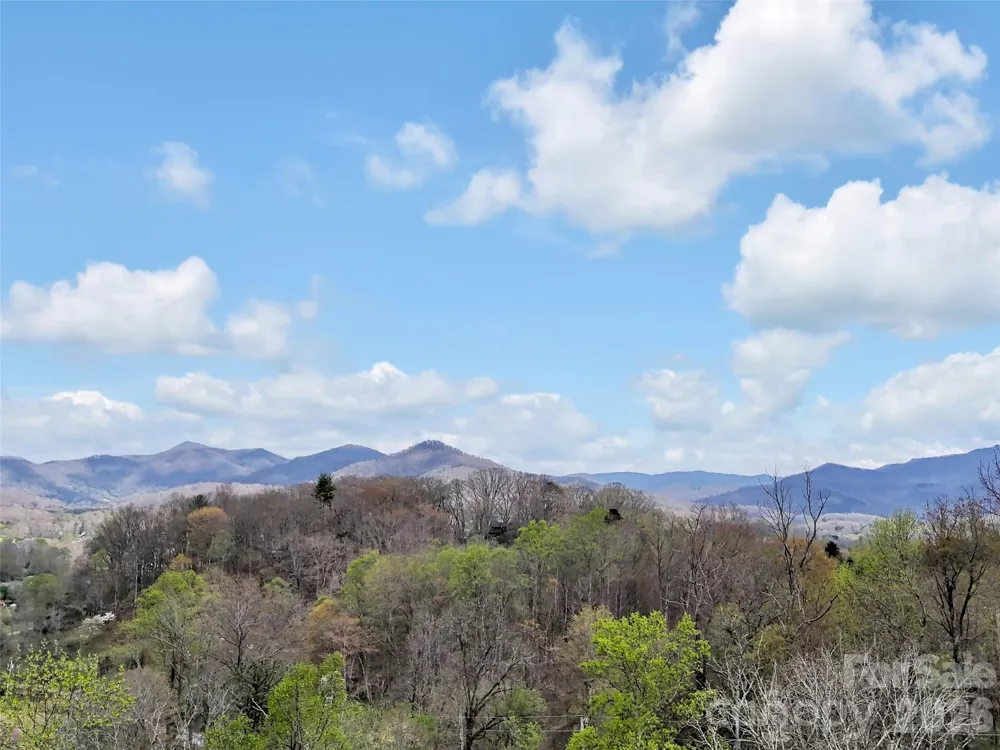 676 Cathey Cove Road Waynesville, NC 28786