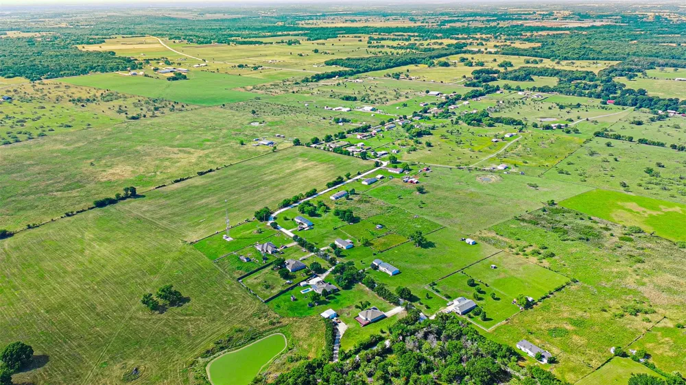 3727 SW County Road 1160 Corsicana, TX 75110